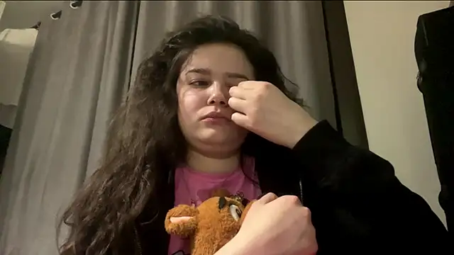 LonnaVandal's Live XXX Chat