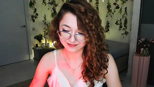 Chat +18 de SereneFlame ao vivo