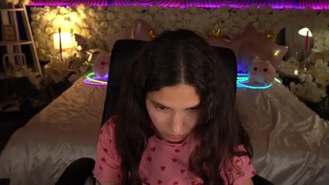 Chat XXX ao vivo de BabyFlowerr