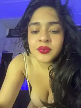 EmilyNoir1 live XXX chat