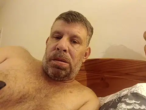 stud2512 即時 XXX 聊天