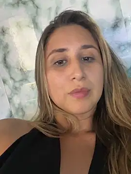 VictoriaWhitmore's Live XXX Chat