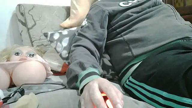 messi_syssy élő XXX-chatje