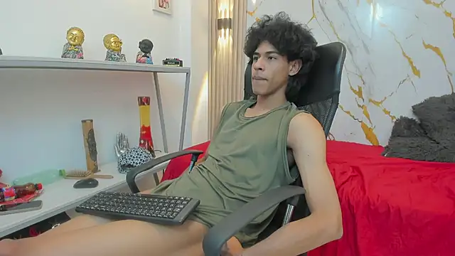 Zayn_Fox32 Webcam Show