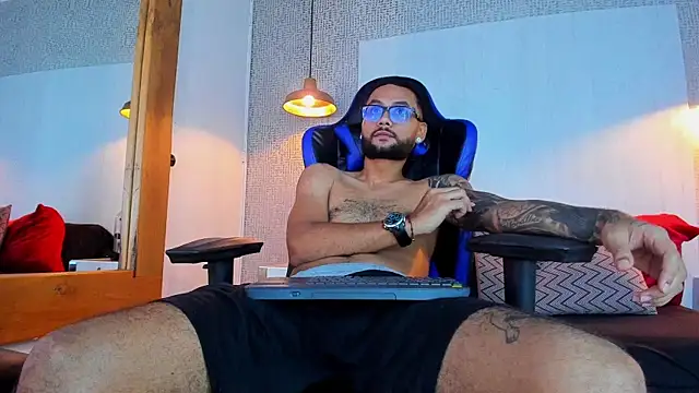 KyleJoss30 Webcam Show