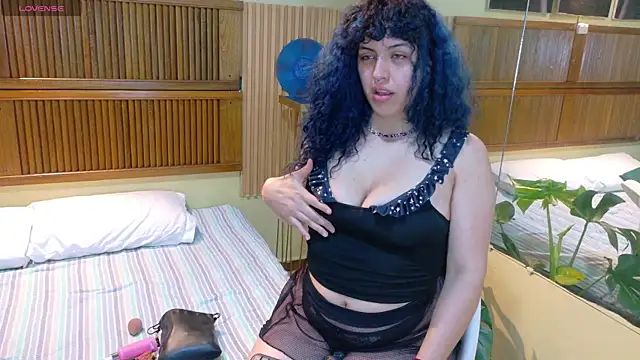 Eli666uwu's Live XXX Chat