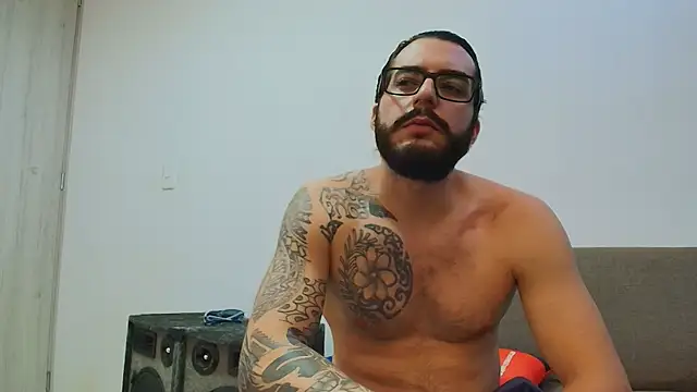 Chat XXX Live thomas_gun