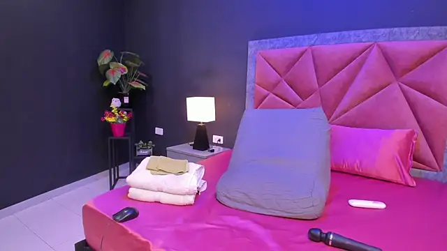 Czat XXX na żywo – mia_milff