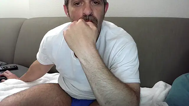 Troyt87's Webcam Show