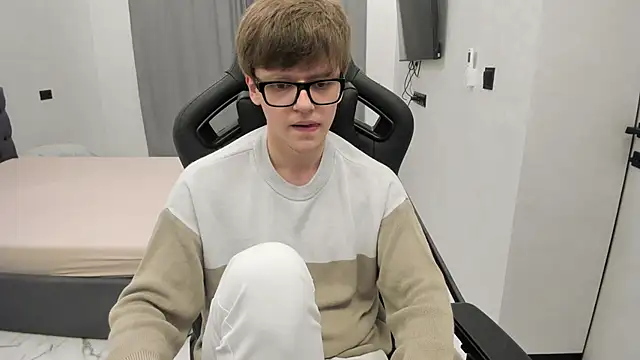 bonekoambalabu's Live XXX Chat