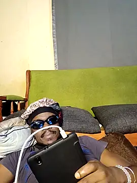 69_SINNS Adlı Modelin Web Kamerası Şovu