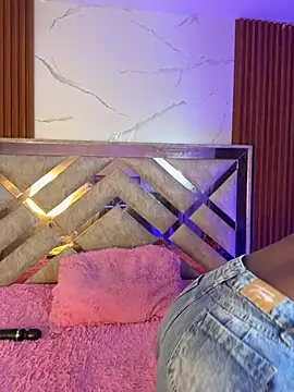 Kendy_Wilkinson's Live XXX Chat