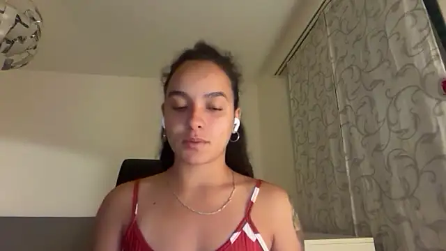 Maia_Park 라이브 XXX 채팅