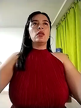 hailey85's Live XXX Chat