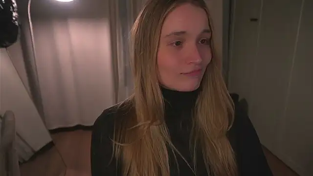 دردشة lisa_schiele الجنسية المباشرة