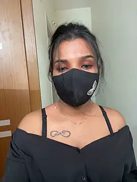 its_ur_flora's Webcam Show
