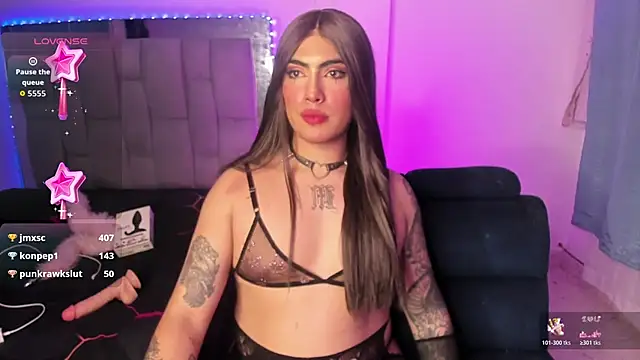 Sophie_whitexxx 网络视讯表演