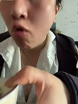 liqinqin-5201 Show Webcam