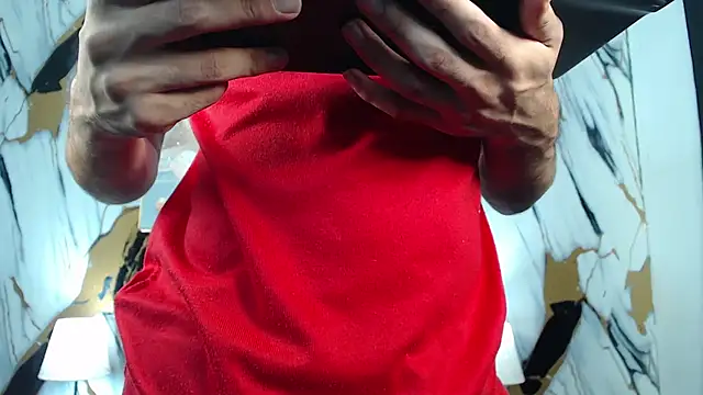 LUCKY_BOX2026 Show in webcam
