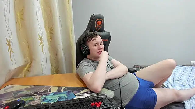 iliaskrislove লাইভ XXX চ্যাট