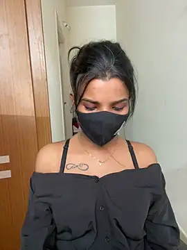 Chat +18 de its_ur_flora ao vivo