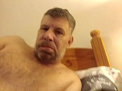 stud2512 webkamerás műsora