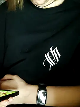 Aashikalaa 라이브 XXX 채팅
