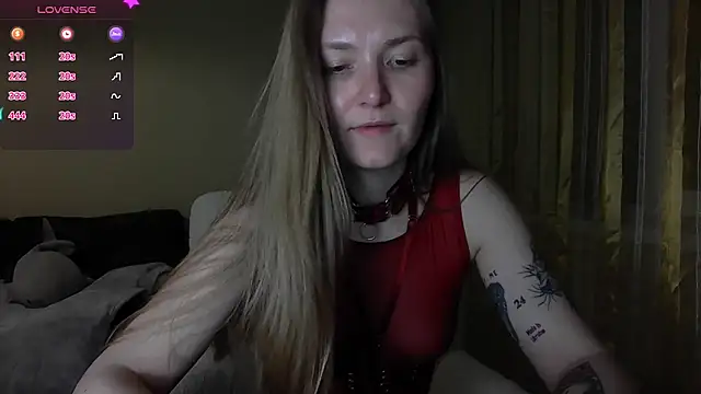 Chat XXX en directo de Belle_Brooks