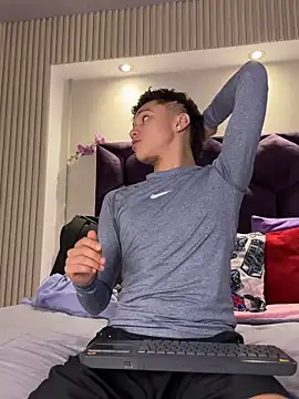 Dominik_Souza Pertunjukan Webcam