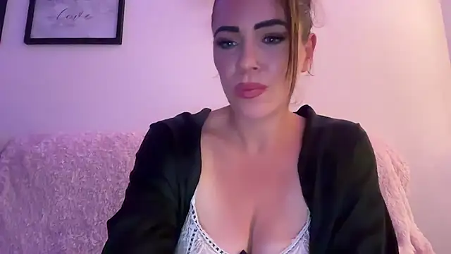 MuckyMILF Live XXX Chat