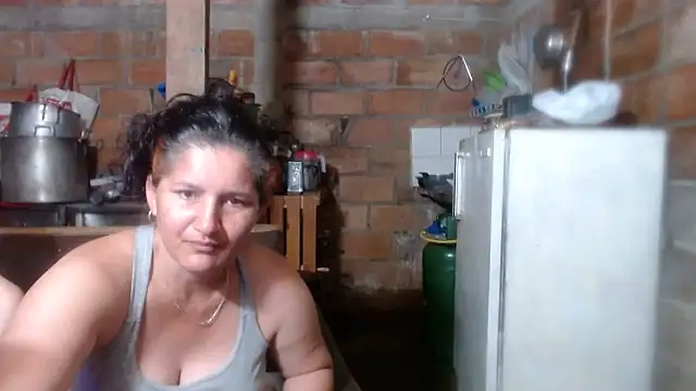 Sra_Angelina live XXX chat