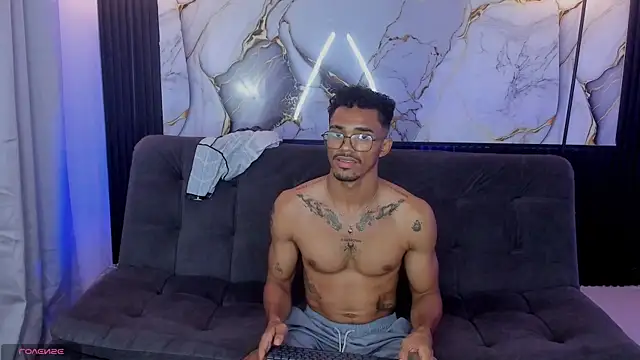 Show de webcam de spiderlatin_