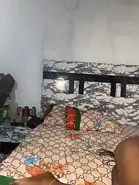 Chat +18 de Zarayanga ao vivo