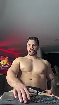 Valenthino_Salvatore's Live XXX Chat