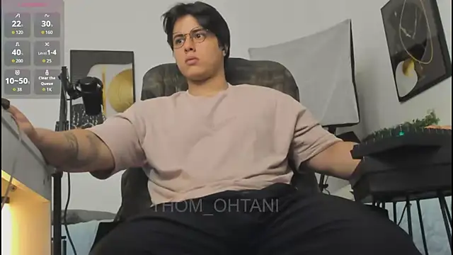 Thom_Ohtani Chat XXX live