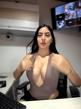 Sofia_Collins-'s Webcam Show