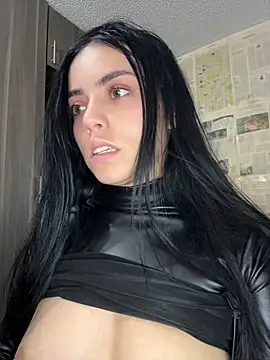 i_am_nina_ লাইভ XXX চ্যাট