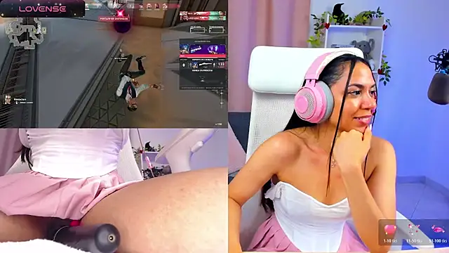 XXX chat uživo modela VenusIslove