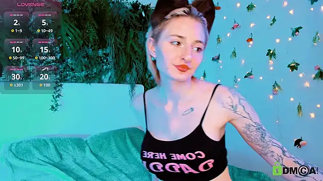 Kira__Cutie 即時 XXX 聊天