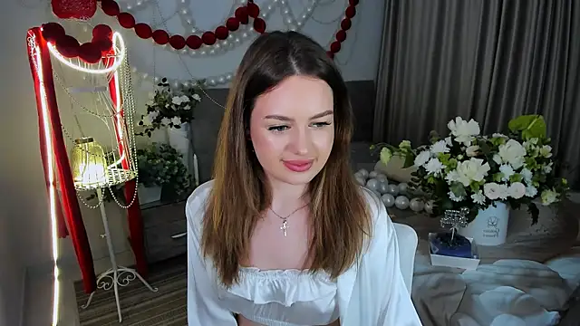 MiracleCurly live XXX chat