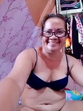 vickyhot1966 – webcam-show