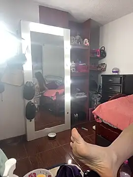 Онлайн чат XXX MariamGray1