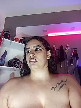 Chatroom XXX en direct de MariaGaitan