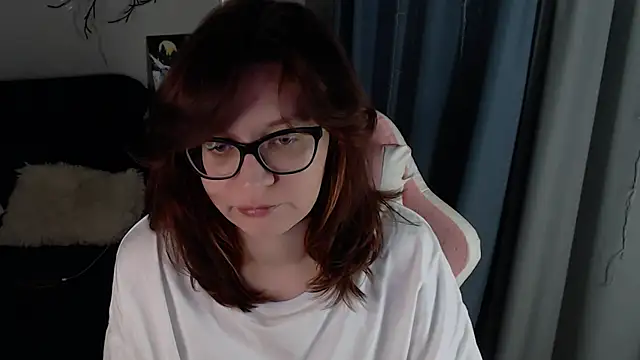Chatroom XXX en direct de Milaniya_Poolys