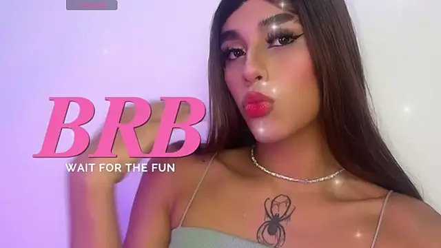 Ari_Miaxx – webcam-show