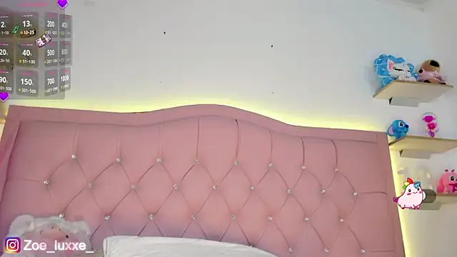 Zoe_Luxxe_ live XXX chat