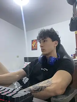 Show de gojo_satoru_18 na webcam