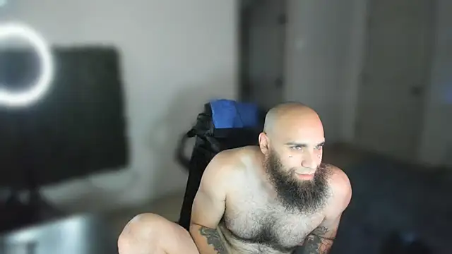 MastaWolfy Chat XXX in diretta