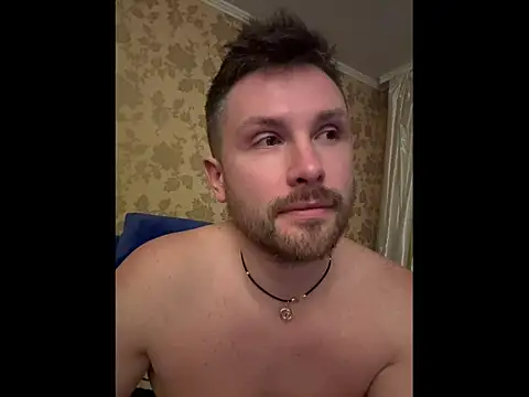 Show modela MartinBrandon na web-kameri