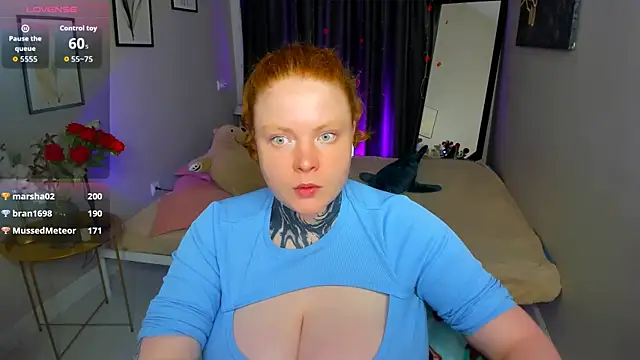 دردشة Cassie_xKiss الجنسية المباشرة